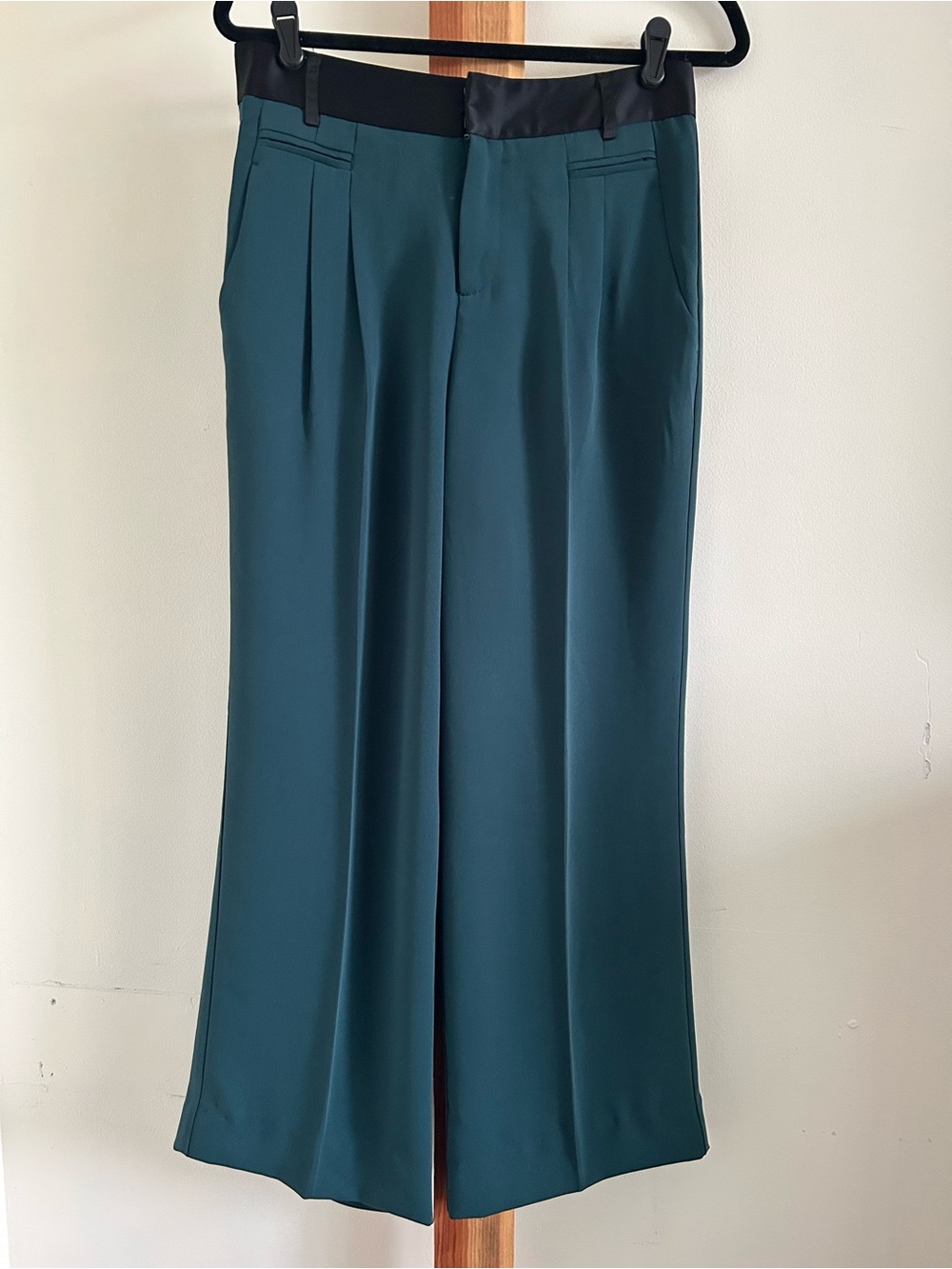Forever 21 Teal Wide-Leg Pants with Black Waistband